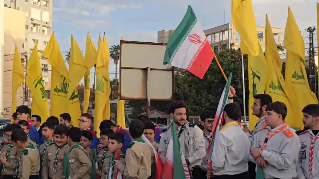 Lübnan'ın Çeşitli Kentlerinde İran İslam Cumhuriyeti ile Dayanışma Eylemleri Düzenlendi